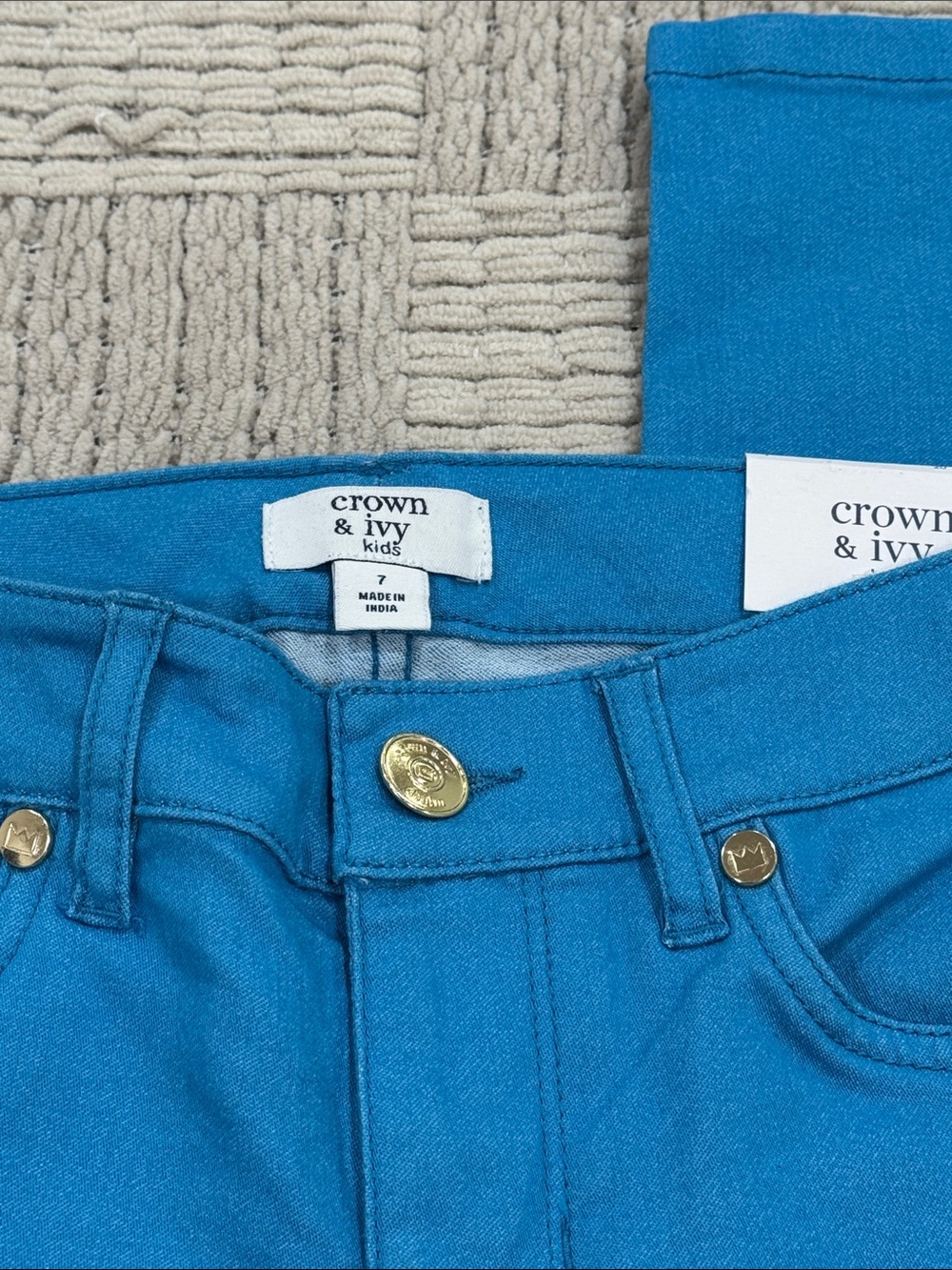 Crown & Ivy Cobalt Blue Skinny Jeans with Gold-Tone Hardware - Picture 4 of 6